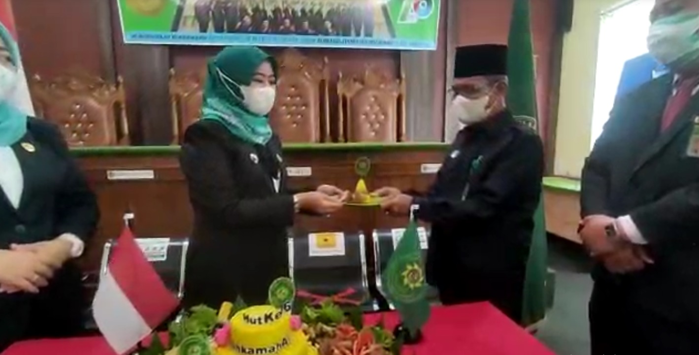 hut MA bas